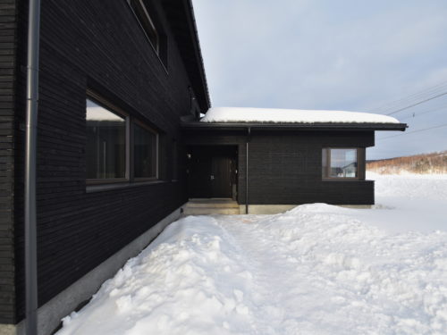 ヒガシカワのイエ