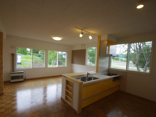 ロウセップのイエ