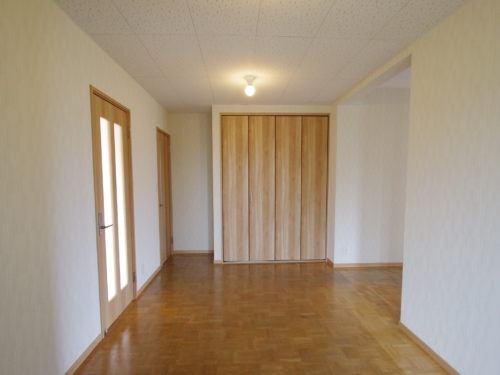 ロウセップのイエ